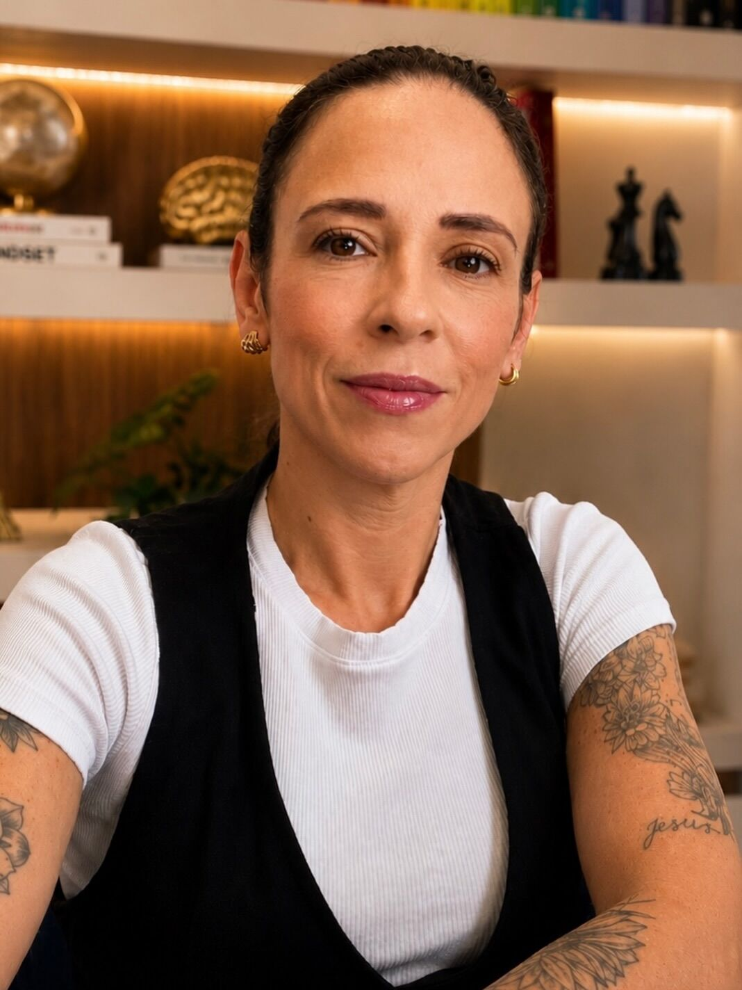 Shirley Blanco em seu escritório de assessoria acadêmica